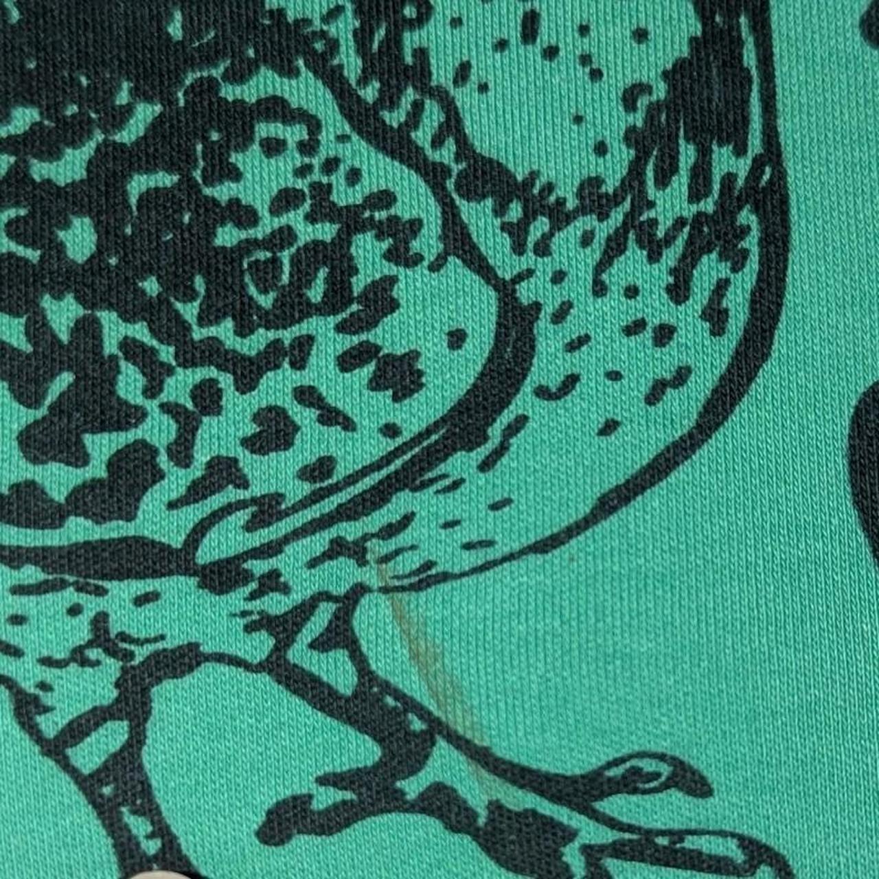 XS Green Pigeon T-shirt