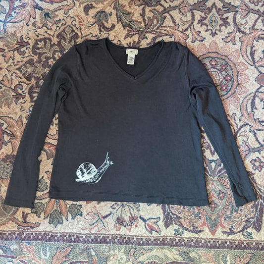 Medium Snail Long-sleeve